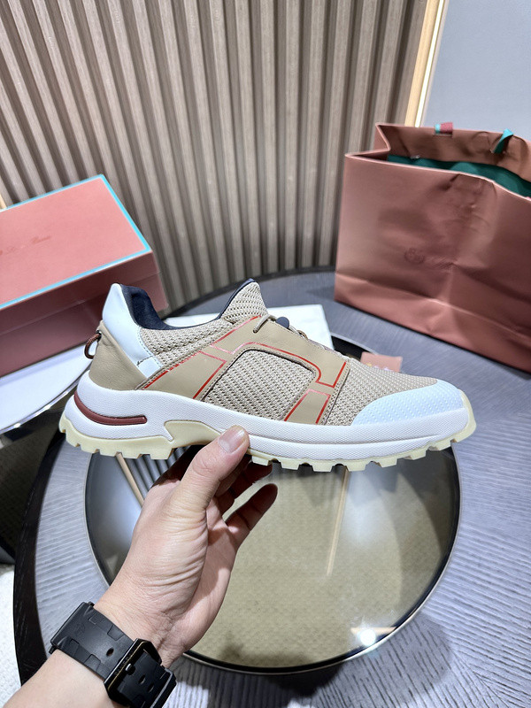 L0r0 P1ana sneaker