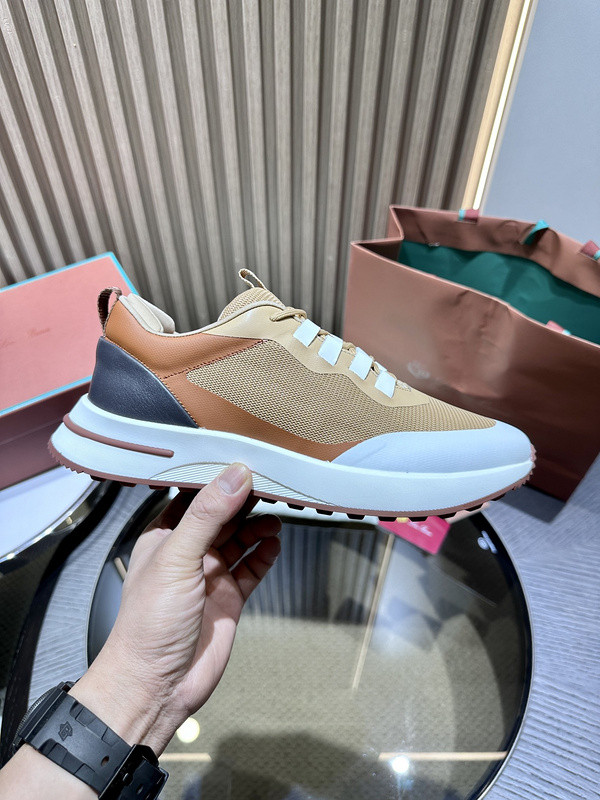 L0r0 P1ana sneaker