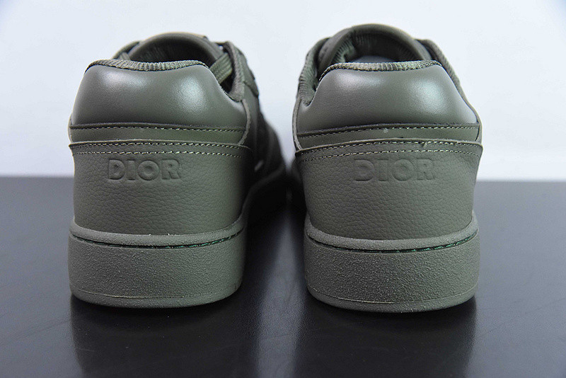 dio* sneaker