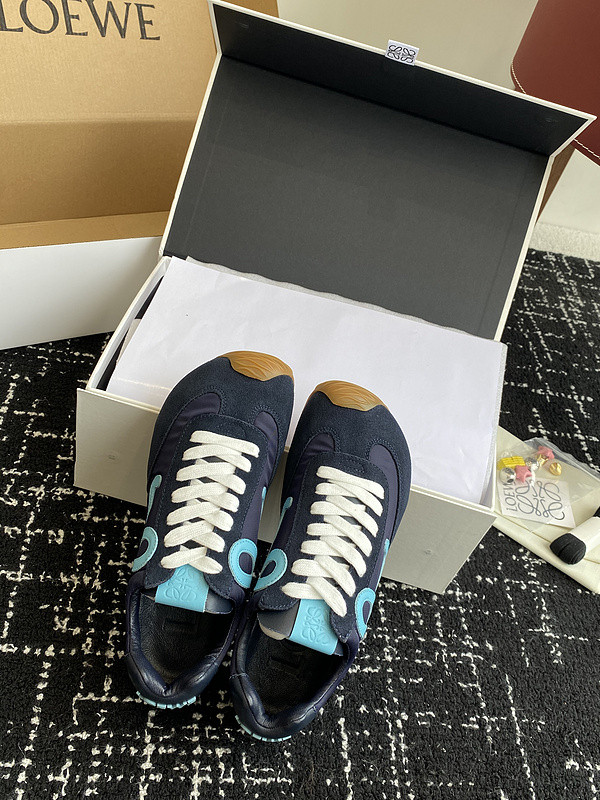 L0ew* sneaker