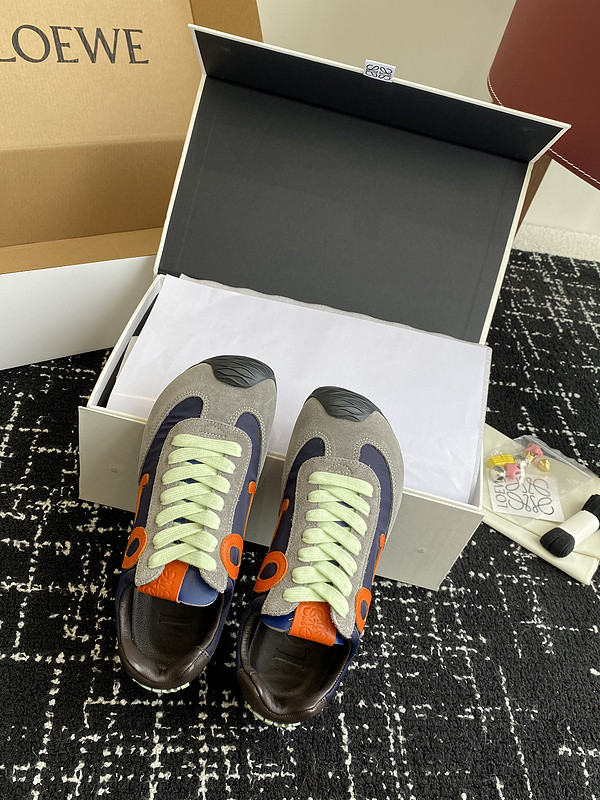 L0ew* sneaker