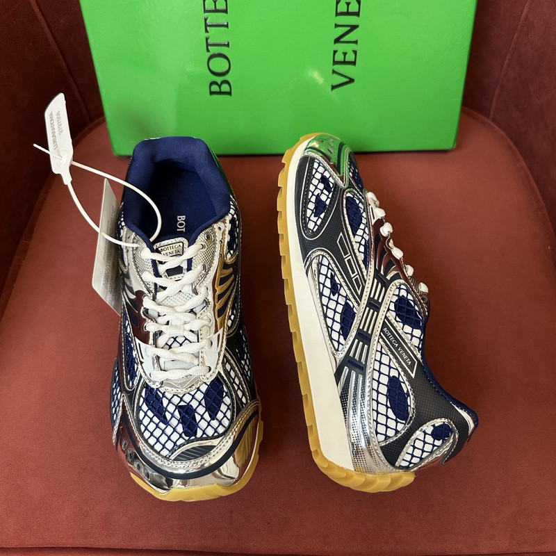 b0tt*ga Ven*ta orbit sneaker