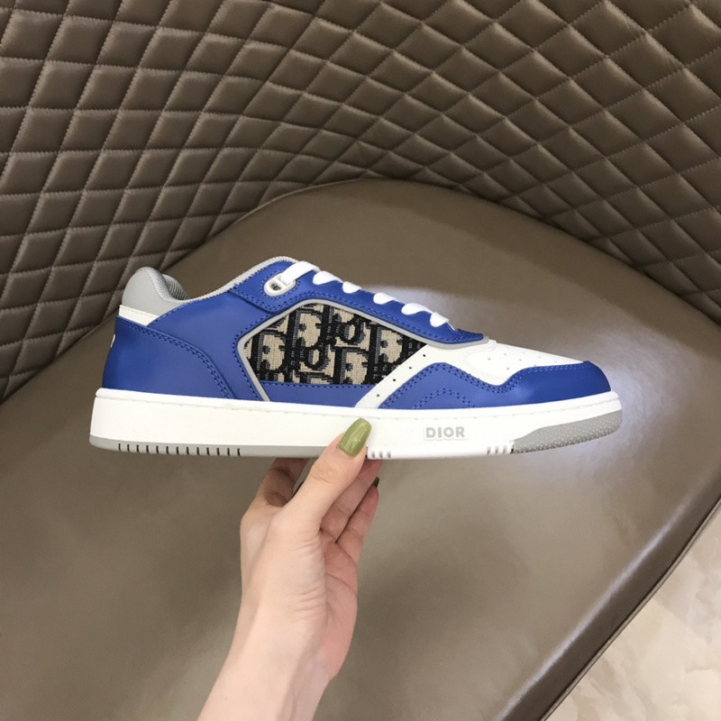 dio* sneaker