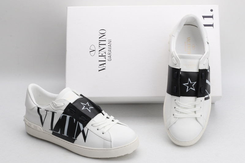 Va1e*ntin0 garavani sneaker