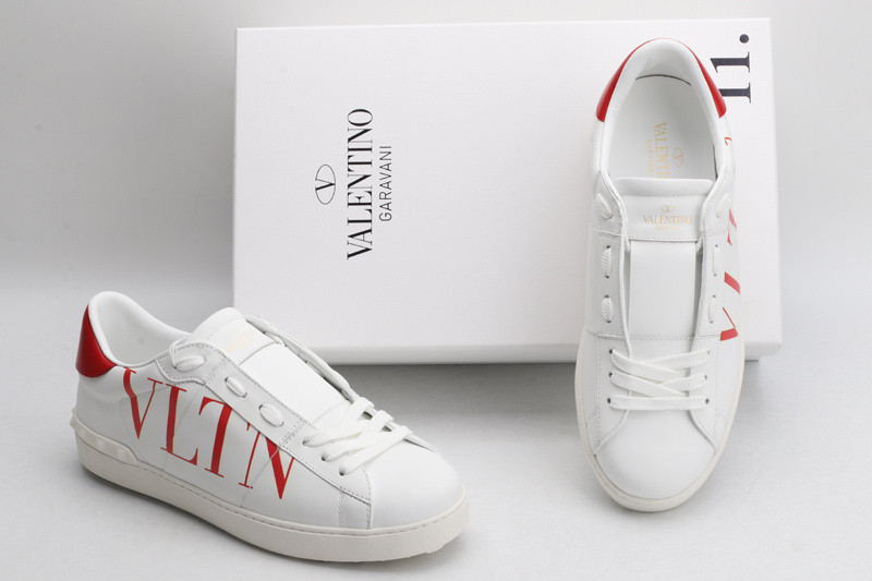 Va1e*ntin0 garavani sneaker