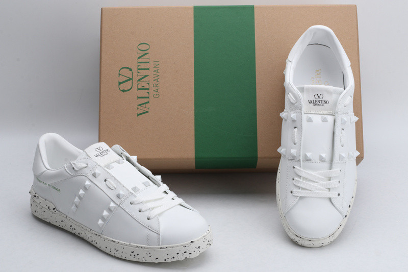 Va1e*ntin0 garavani sneaker