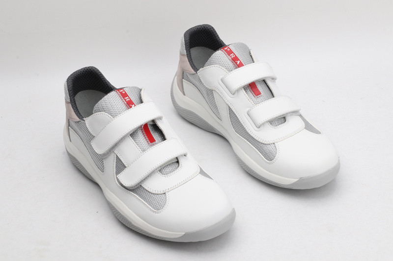 pr sneaker