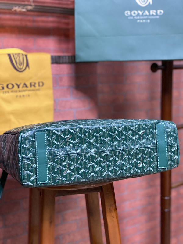 G09ard purse