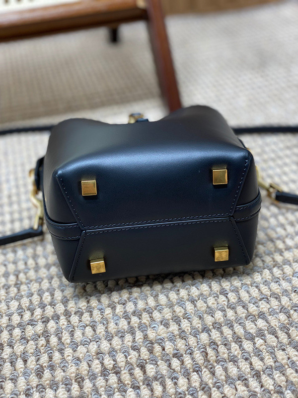 Y51 bag