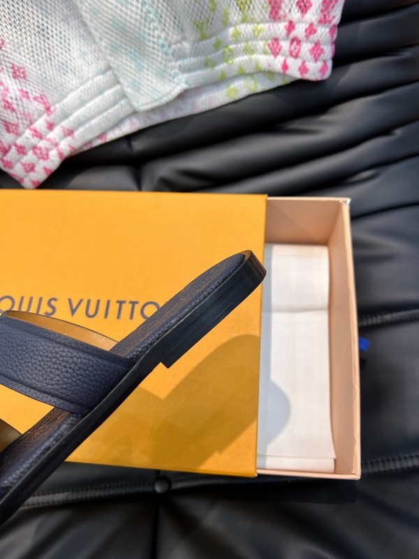 lvt sandals