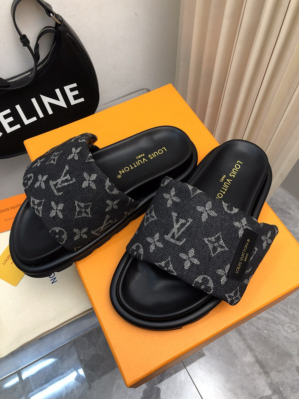 lvt sandals