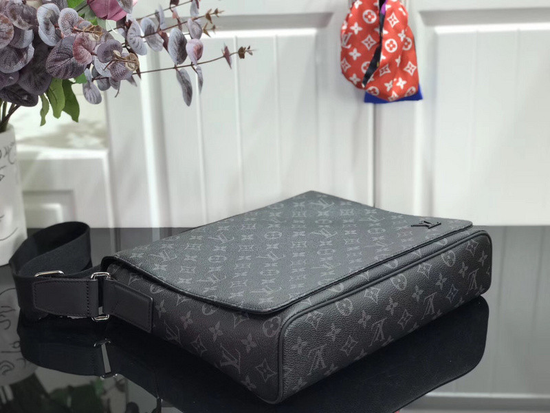 LVT PURSE