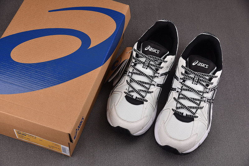 As*ic*s gel‑kahana 8 white/black 1011b133‑100