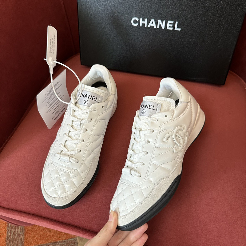 Ch*el sneaker