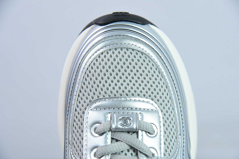 Ch*el sneaker