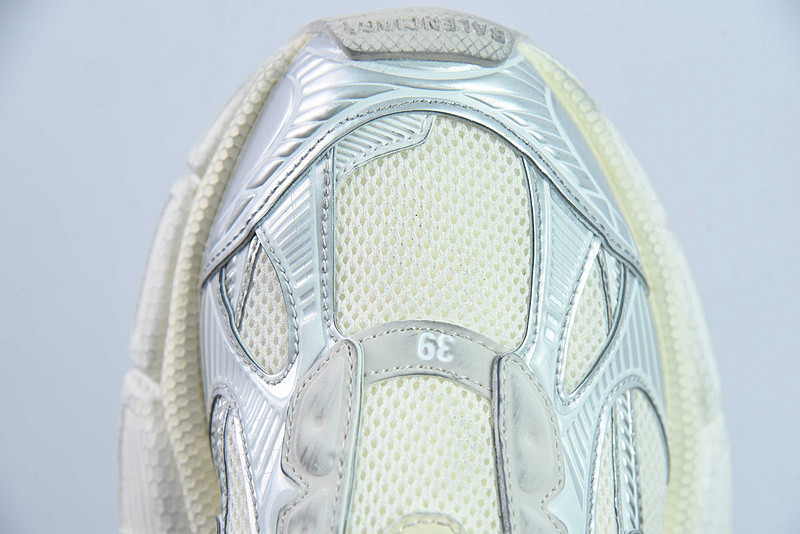 BC 3XL SNEAKER