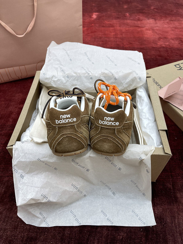 new balance x M1um1u sneaker