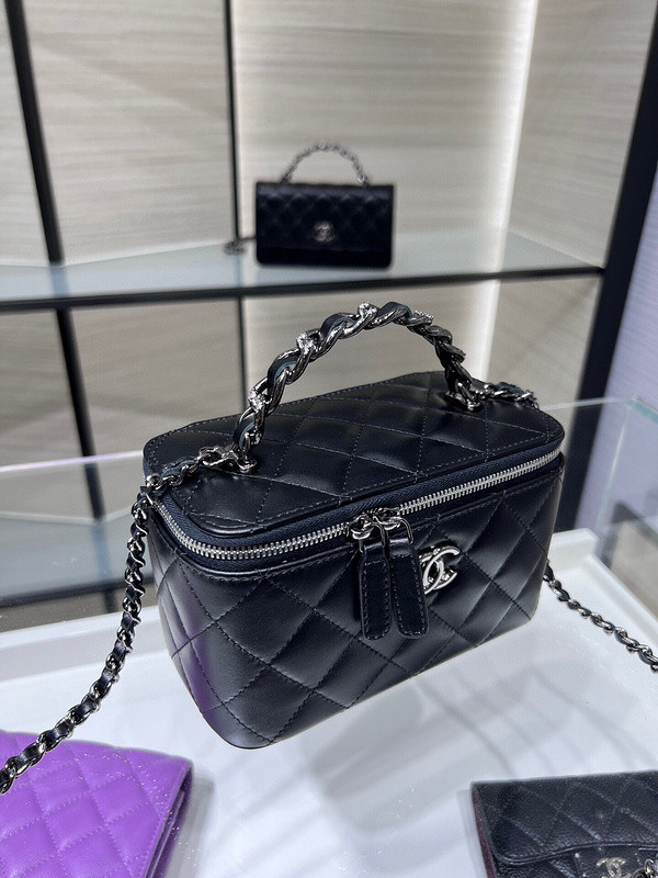 Ch**el purse