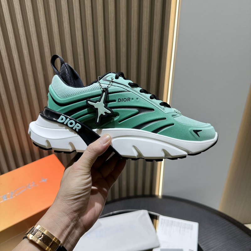 DIO* SNEAKER