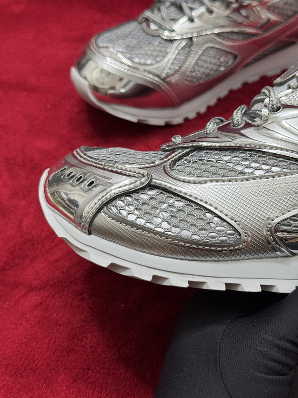 b0tt*ga Ven*ta orbit sneaker
