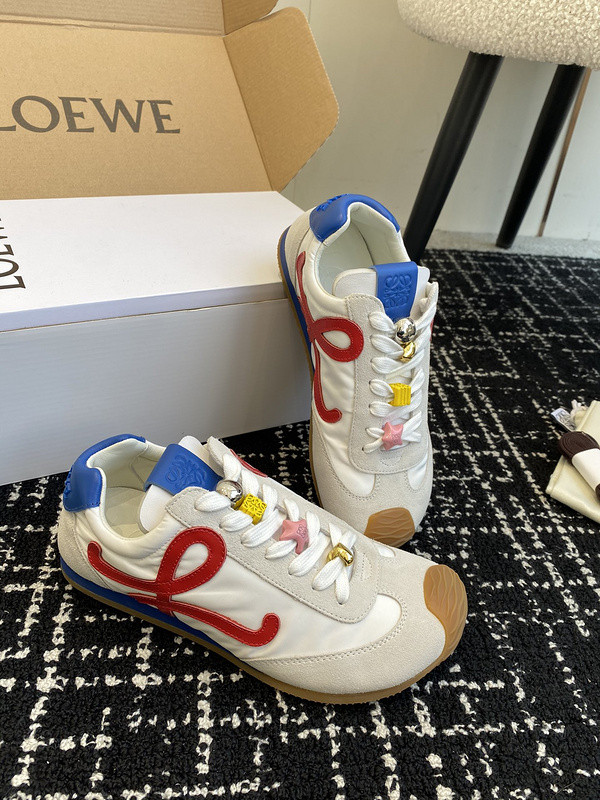 L0ew* sneaker
