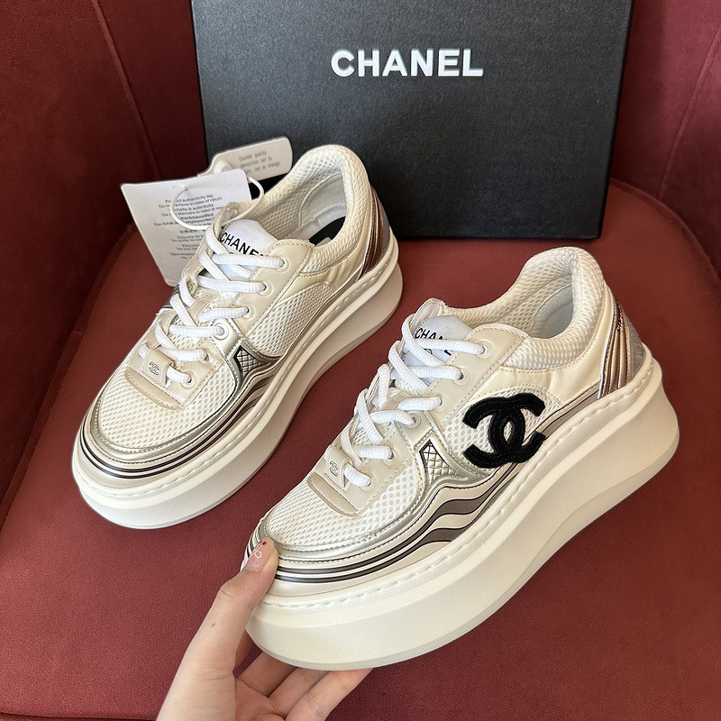 Ch**el sneaker