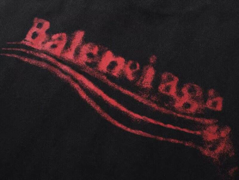 Ba1en*iaga clothes