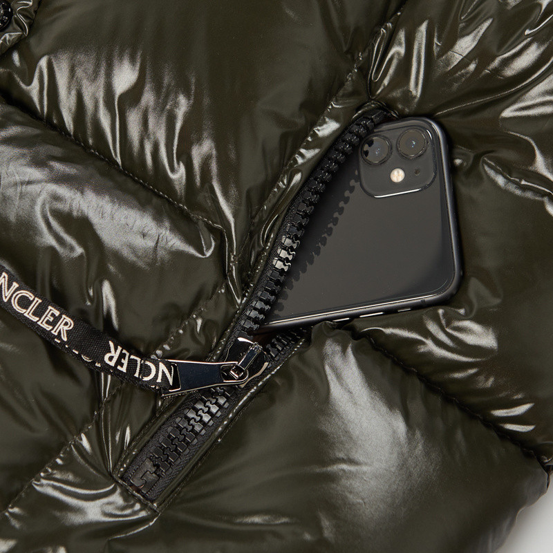 moncler