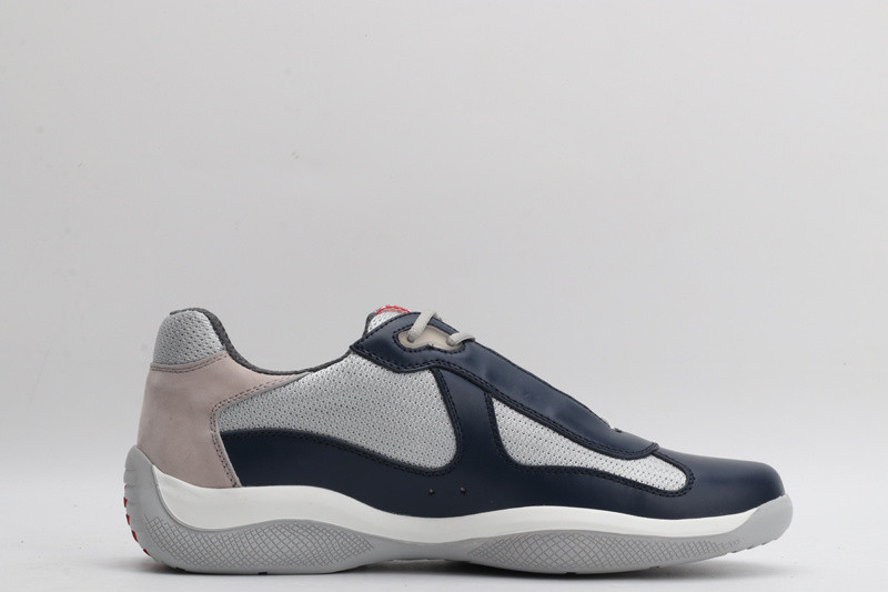 pr sneaker