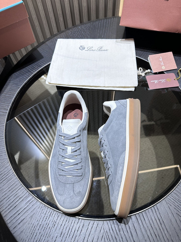 L0r0 P1ana sneaker