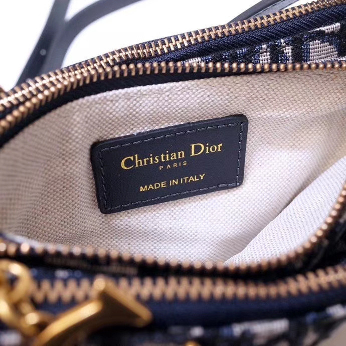 D10r bag