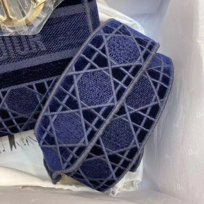 D10r bag