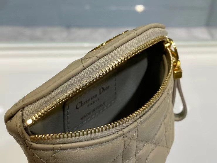 D10r bag