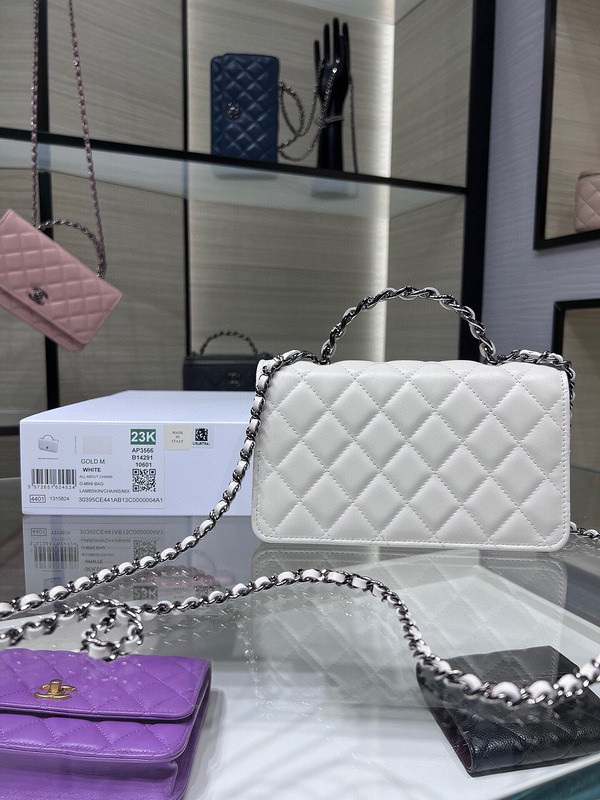 Ch**el purse