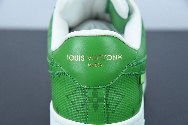lvt x nike air force1