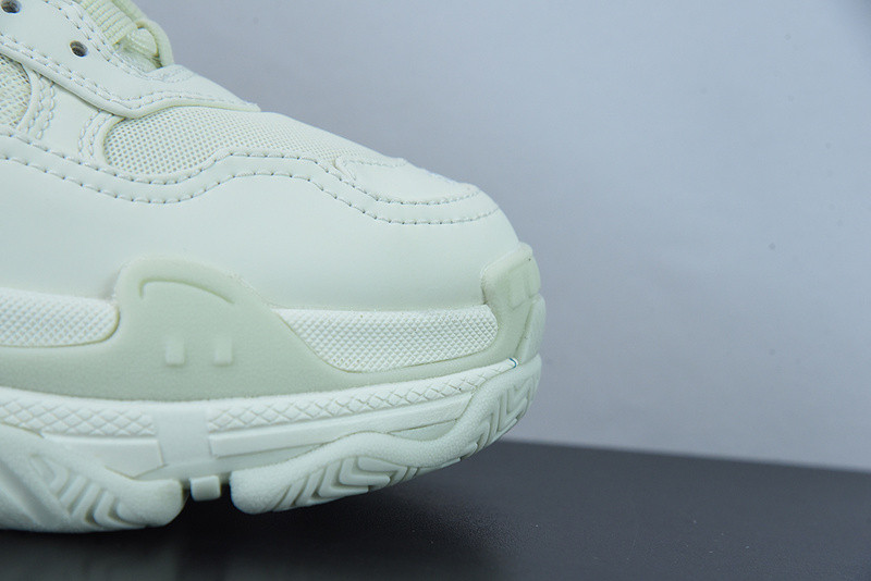 bc triple s trainer