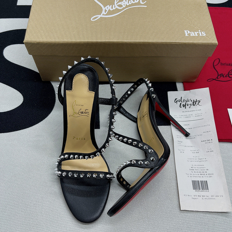 chian louin heel