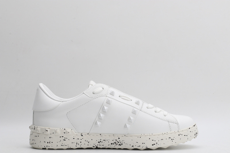 Va1e*ntin0 garavani sneaker