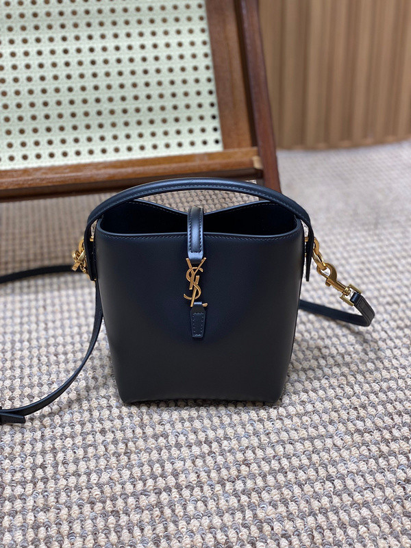 Y51 bag