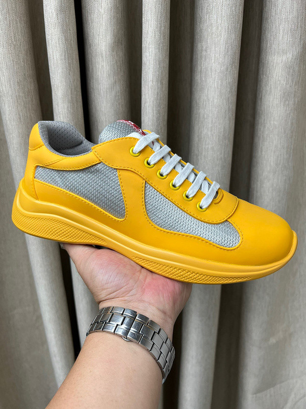 pr sneaker