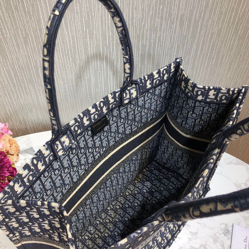 D10r bag