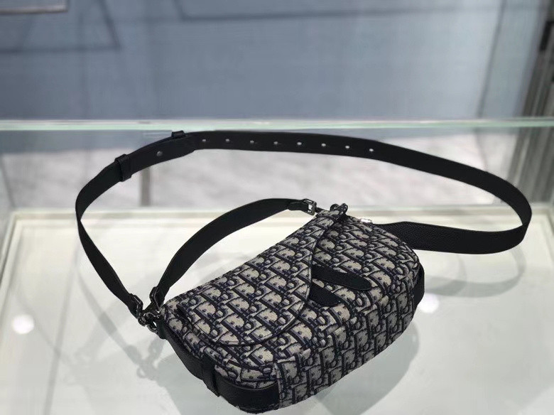 D10r bag