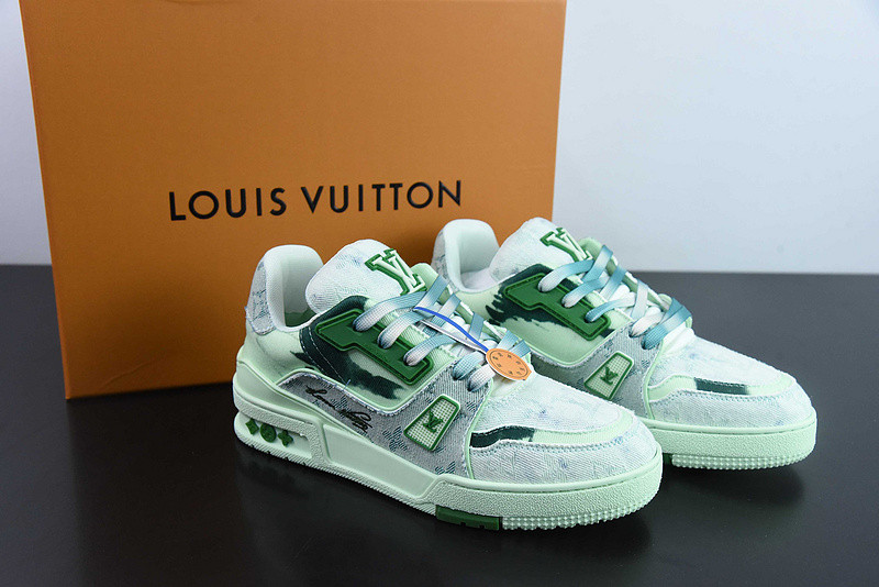 lvt sneakers