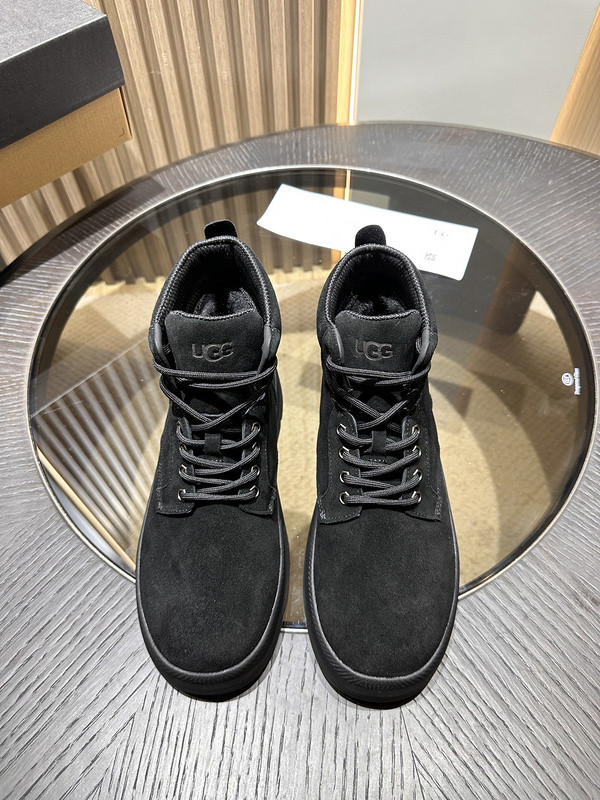 UGG
