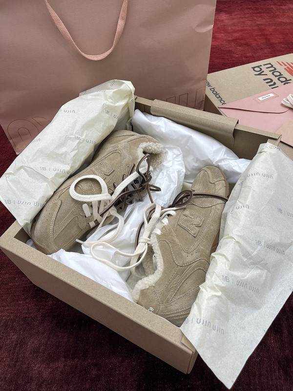 new balance x M1um1u sneaker