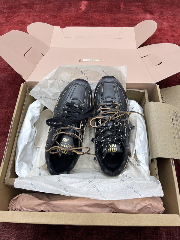new balance x M1um1u sneaker