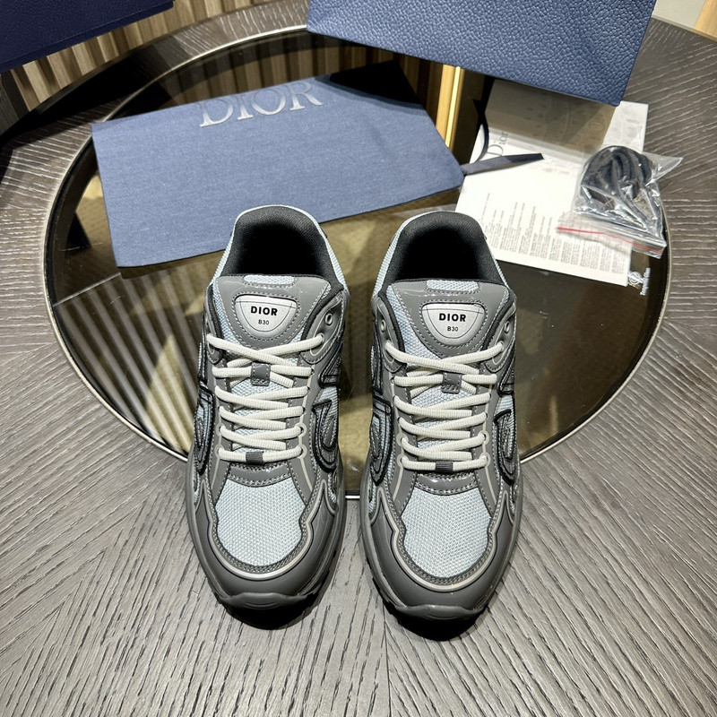 DIO* SNEAKER