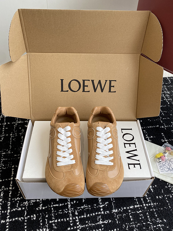 L0ew* sneaker