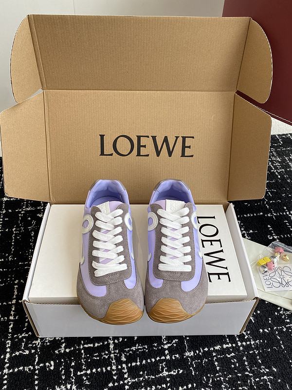 L0ew* sneaker