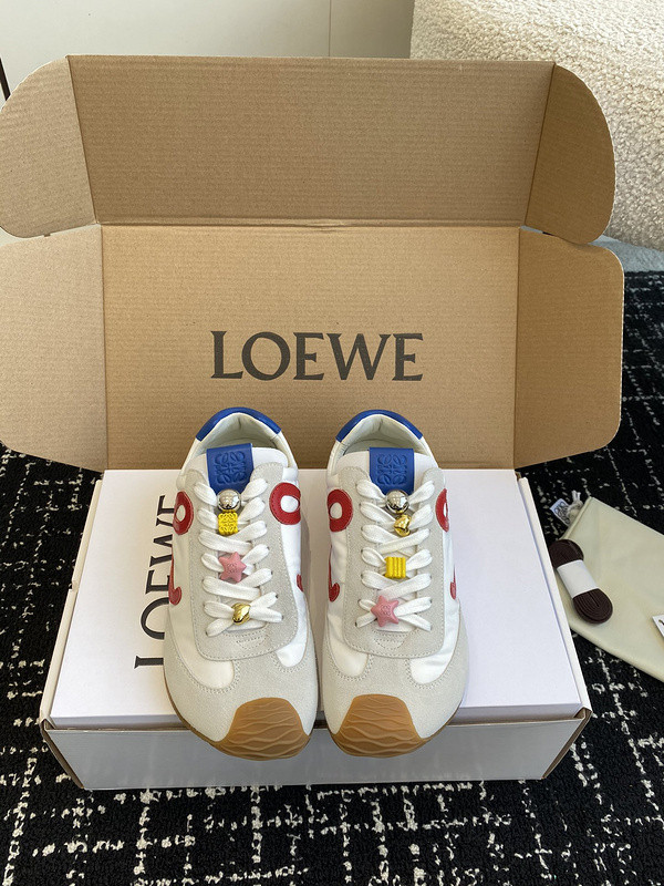 L0ew* sneaker